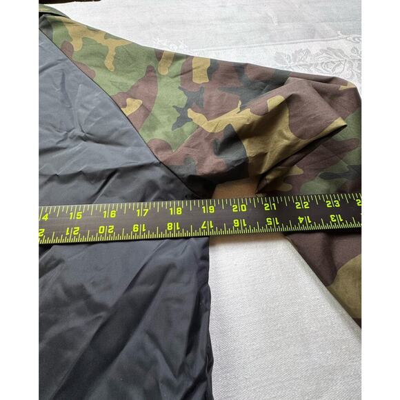 VANS Off The Wall Custom Classics Windbreaker Jacket Camo Boys Large - Picture 10 of 10